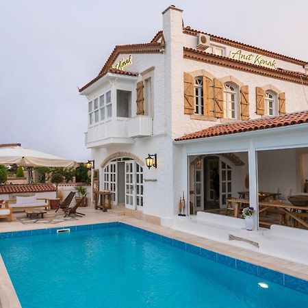 Anit Konak Alacatı Bagian luar foto