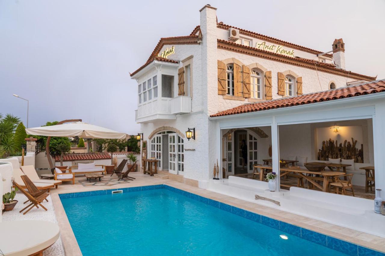 Anit Konak Alacatı Bagian luar foto